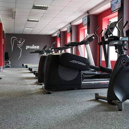 Pulse Fitness Apartment Benesov (Central Bohemian)